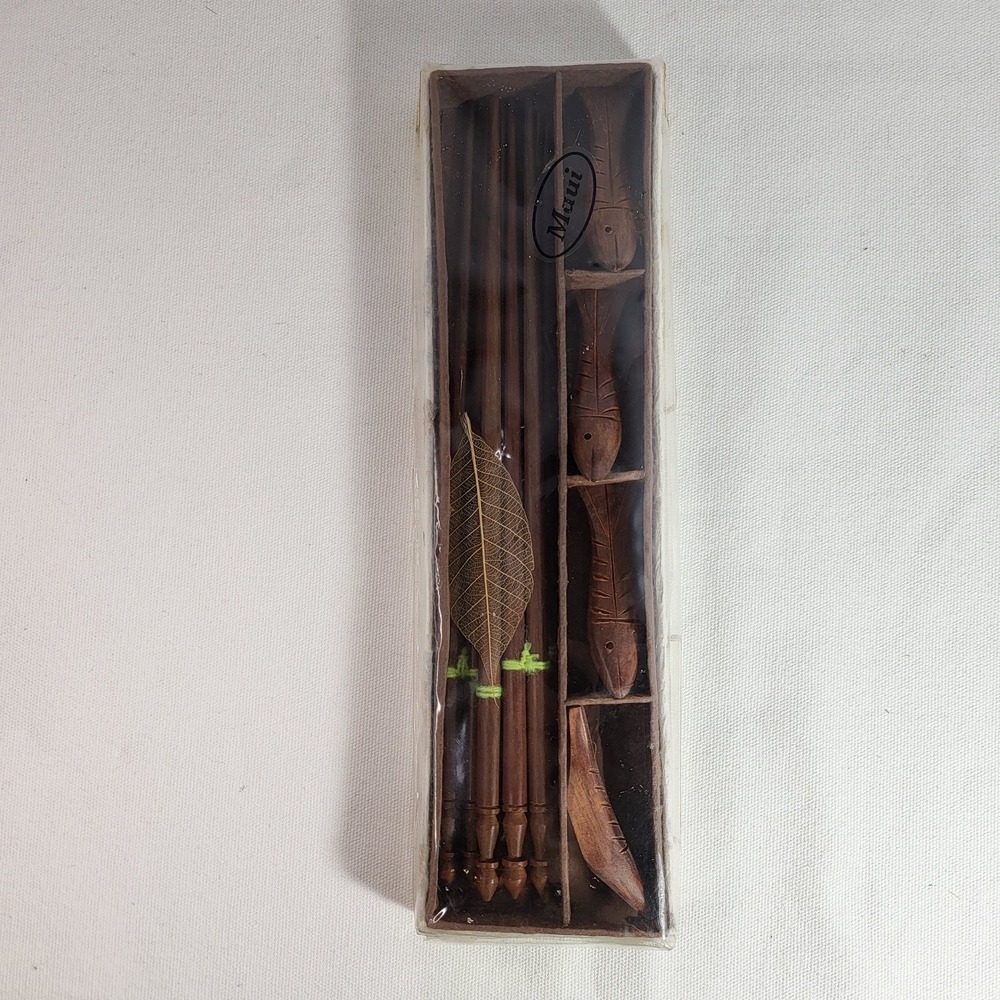 Maui Wooden Chopstick Set 4 Pairs Hand Carved Fish Rests Tropical Gift Box